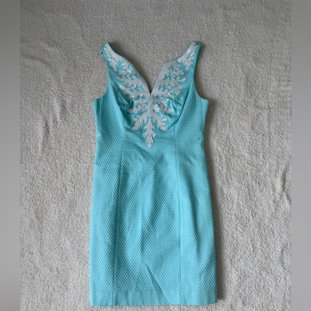 NWOT Lilly Pulitzer pale turquoise dress size 0 has sequin detailing